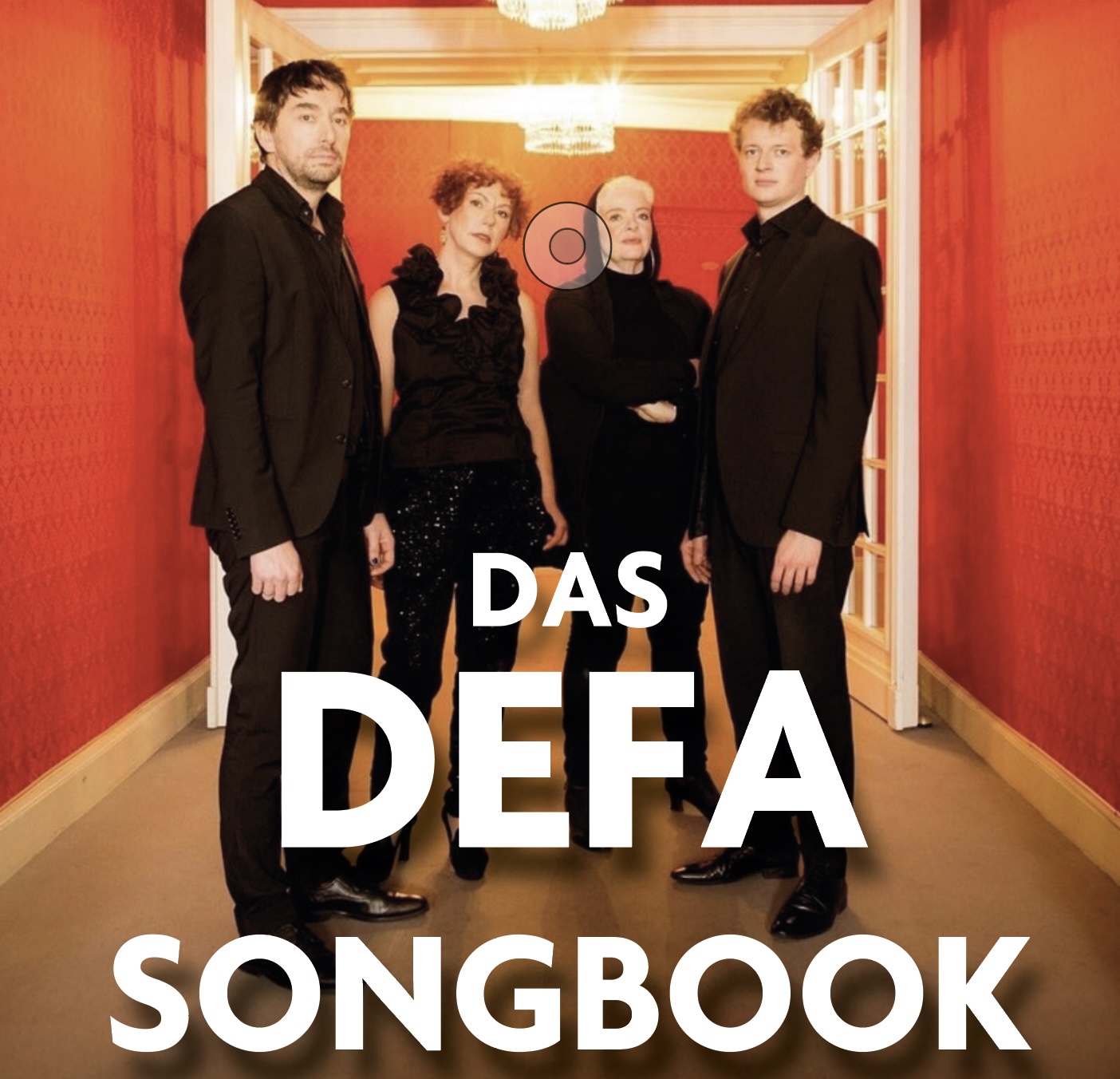 PASCAL VON WROBLEWSKY, LORA KOSTINA & Begleitung